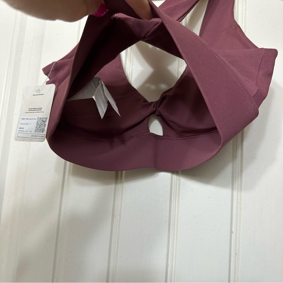 Women’s Fabletics Oasis Twist Sports Bra Size Small/6 Moonlight Mauve - Picture 10 of 14